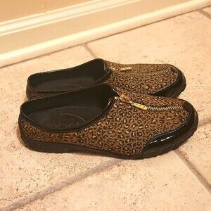Power of Essentials POE Leopard Print Slip-on Shoes Size 8-8.5